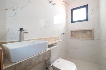 Casa à venda com 199m², 4 quartos e 3 vagasBanheiro Quarto 2 suíte