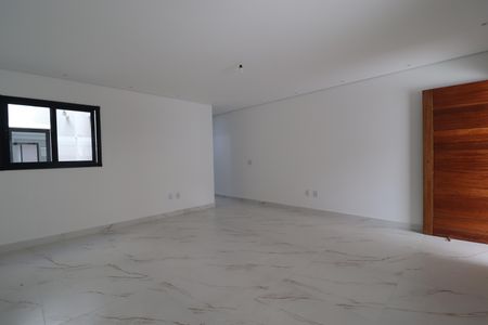 Sala de casa à venda com 4 quartos, 199m² em Vila Curuçá, Santo André