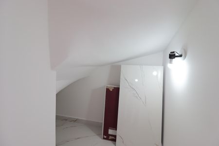 Casa à venda com 200m², 4 quartos e 4 vagasDepósito