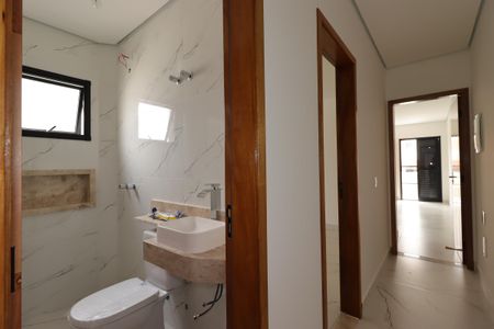 Casa à venda com 200m², 4 quartos e 4 vagasCorredor piso superior