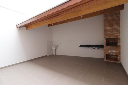 Casa à venda com 200m², 4 quartos e 4 vagasÁrea de Serviço