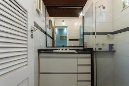 Apartamento à venda com 47m², 1 quarto e sem vagaBanheiro