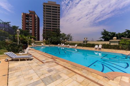 Apartamento à venda com 139m², 4 quartos e 3 vagasÁrea comum - Piscina