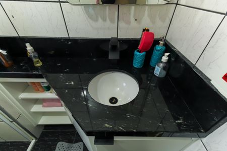 Apartamento à venda com 139m², 4 quartos e 3 vagasBanheiro da Suíte 2