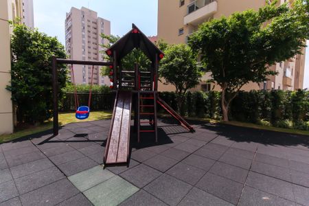 Apartamento à venda com 139m², 4 quartos e 3 vagasÁrea comum - Playground