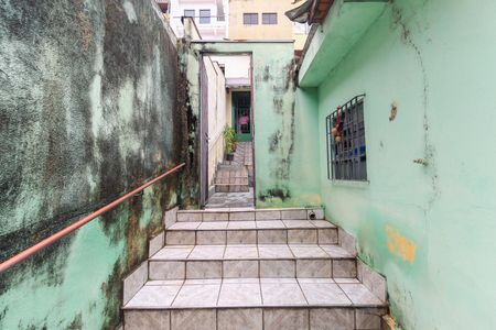 Casa à venda com 300m², 3 quartos e 3 vagas Casa à venda com 300m², 3 quartos e 3 vagasEntrada