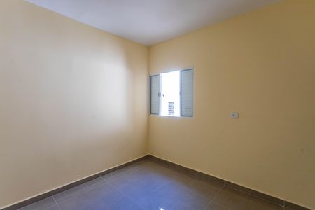 Quarto 2 de casa para alugar com 2 quartos, 43m² em Casa Grande, Diadema
