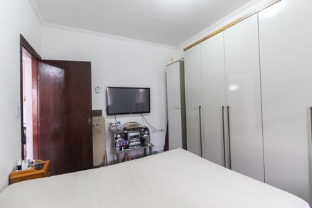 Casa à venda com 300m², 4 quartos e 3 vagasQuarto 1 Casa 1