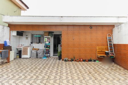 Casa à venda com 300m², 4 quartos e 3 vagasQuintal Casa 2