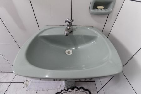 Casa à venda com 300m², 4 quartos e 3 vagasBanheiro Casa 2