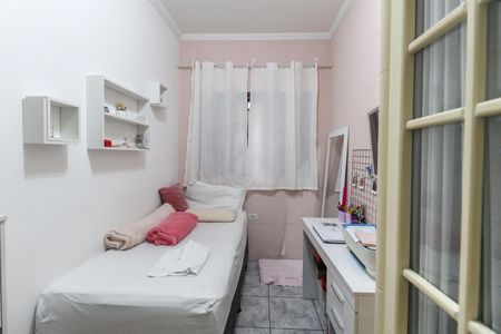 Casa à venda com 300m², 4 quartos e 3 vagasQuarto 2 Casa 1