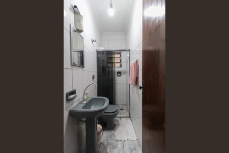 Casa à venda com 300m², 4 quartos e 3 vagasBanheiro Casa 1