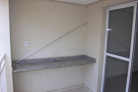 Apartamento para alugar com 72m², 3 quartos e 1 vagaVaranda