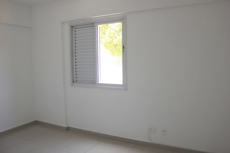 Apartamento para alugar com 72m², 3 quartos e 1 vagaQuarto 2