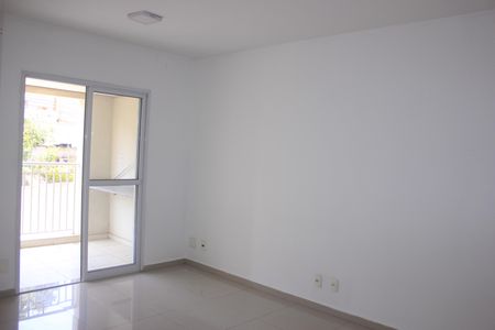 Apartamento para alugar com 72m², 3 quartos e 1 vagaSala