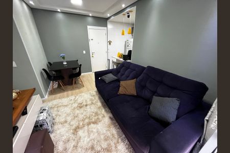 Apartamento à venda com 57m², 2 quartos e 1 vaga Apartamento à venda com 57m², 2 quartos e 1 vagaSala