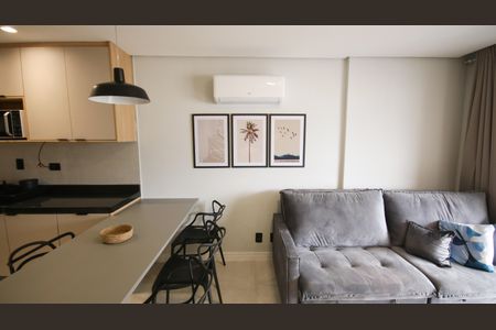 Apartamento para alugar com 55m², 1 quarto e 1 vaga Apartamento para alugar com 55m², 1 quarto e 1 vagaSala