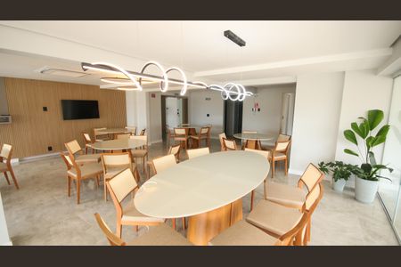 Apartamento para alugar com 55m², 1 quarto e 1 vaga Apartamento para alugar com 55m², 1 quarto e 1 vagaÁrea comum - Salão de festas