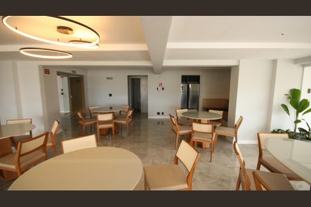 Apartamento para alugar com 55m², 1 quarto e 1 vaga Apartamento para alugar com 55m², 1 quarto e 1 vagaÁrea comum - Salão de festas