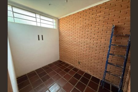 Casa para alugar com 250m², 5 quartos e 6 vagasQuarto de Serviço