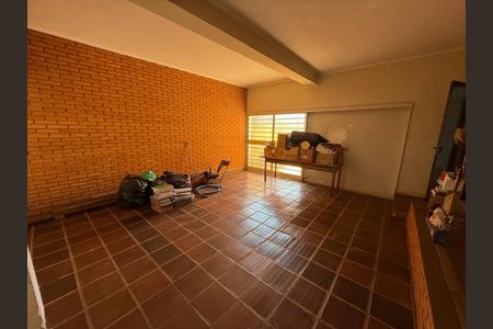 Casa para alugar com 250m², 5 quartos e 6 vagasGaragem