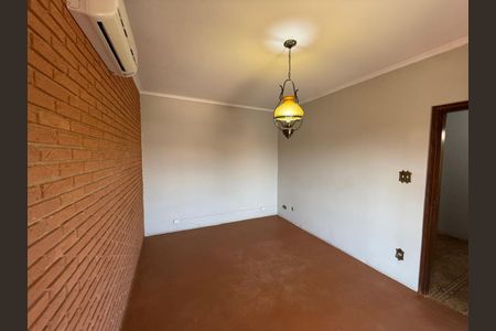 Casa para alugar com 250m², 5 quartos e 6 vagasSuíte 01