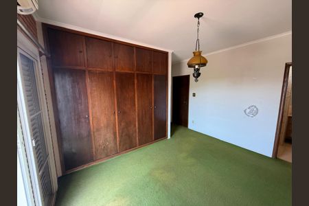 Casa para alugar com 250m², 5 quartos e 6 vagasSuíte 03