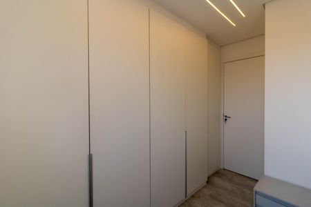 Quarto 2 de apartamento para alugar com 2 quartos, 38m² em Vila Galvão, Guarulhos