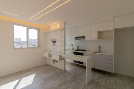 Sala de apartamento para alugar com 2 quartos, 38m² em Vila Galvão, Guarulhos