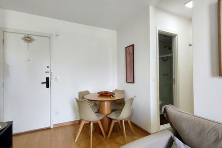 Sala de apartamento para alugar com 2 quartos, 50m² em Pechincha, Rio de Janeiro