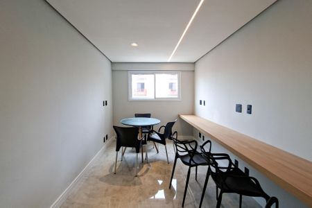 Apartamento para alugar com 99m², 2 quartos e 1 vagaÁrea comum