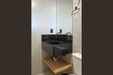 Apartamento para alugar com 99m², 2 quartos e 1 vagaBanheiro da Suíte 1