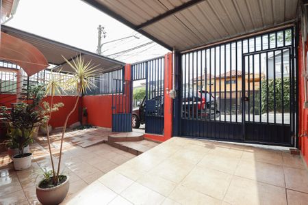 Casa à venda com 350m², 4 quartos e 3 vagas Casa à venda com 350m², 4 quartos e 3 vagasGaragem