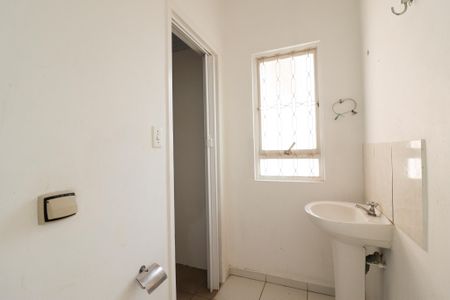 Casa à venda com 350m², 4 quartos e 3 vagas Casa à venda com 350m², 4 quartos e 3 vagasBanheiro da Suíte 4