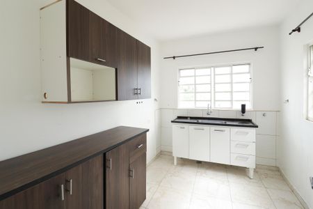 Casa à venda com 350m², 4 quartos e 3 vagas Casa à venda com 350m², 4 quartos e 3 vagasCozinha 1
