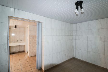 Casa à venda com 350m², 4 quartos e 3 vagas Casa à venda com 350m², 4 quartos e 3 vagasDespensa 2