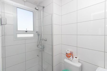 Apartamento à venda com 41m², 2 quartos e 1 vaga Apartamento à venda com 41m², 2 quartos e 1 vagaBanheiro