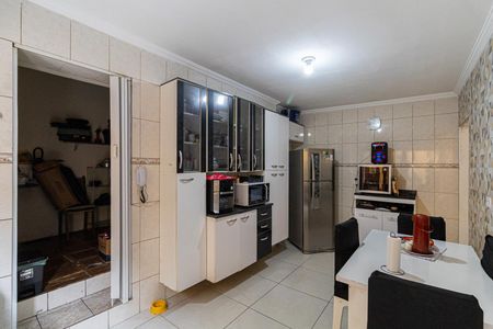 Casa à venda com 135m², 5 quartos e 2 vagasCasa 1 - Cozinha 