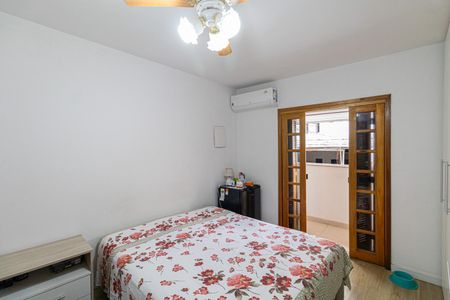 Casa à venda com 135m², 5 quartos e 2 vagasCasa 3 - Suíte