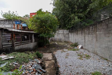 Casa à venda com 135m², 5 quartos e 2 vagasCasa 1 - Quintal