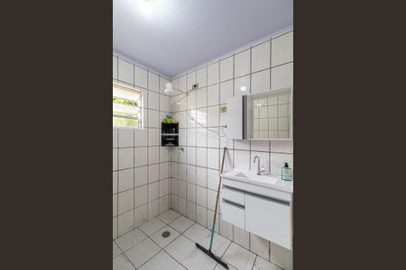 Casa à venda com 135m², 5 quartos e 2 vagasCasa 1 - Banheiro 