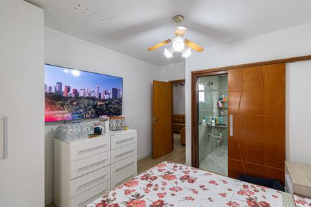 Casa à venda com 135m², 5 quartos e 2 vagasCasa 3 - Suíte