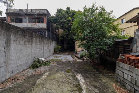 Casa à venda com 135m², 5 quartos e 2 vagasCasa 1 - Quintal