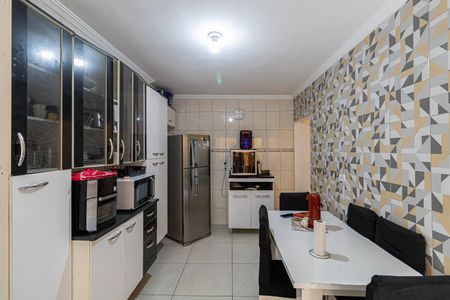 Casa à venda com 135m², 5 quartos e 2 vagasCasa 1 - Cozinha 