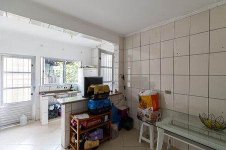 Casa à venda com 135m², 5 quartos e 2 vagasCasa 2 - Cozinha 