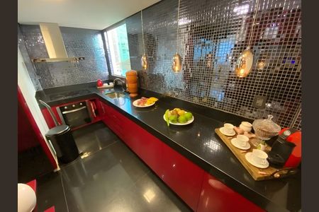 Apartamento para alugar com 190m², 3 quartos e 4 vagasCozinha