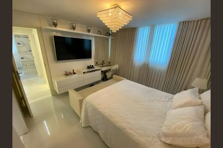 Apartamento para alugar com 190m², 3 quartos e 4 vagasSuíte