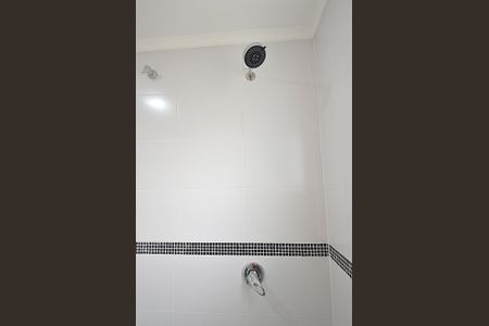 Casa à venda com 220m², 3 quartos e 2 vagasBanheiro Suíte 1