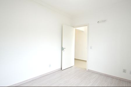 Casa à venda com 220m², 3 quartos e 2 vagasQuarto 3