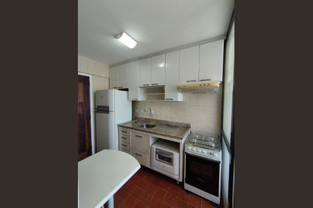 Apartamento à venda com 67m², 2 quartos e 1 vaga Apartamento à venda com 67m², 2 quartos e 1 vagaCozinha